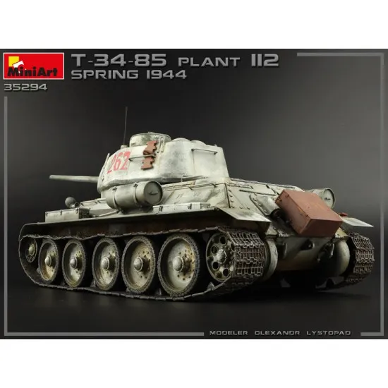 Miniart 35294 - 1/35 T-34/85 PLANT 112. SPRING 1944. INTERIOR KIT scale model