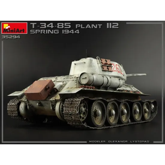 Miniart 35294 - 1/35 T-34/85 PLANT 112. SPRING 1944. INTERIOR KIT scale model