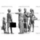 ICM 35905 - 1/35 Chernobyl5 Evacuation (4 adults, 1 child and luggage) model