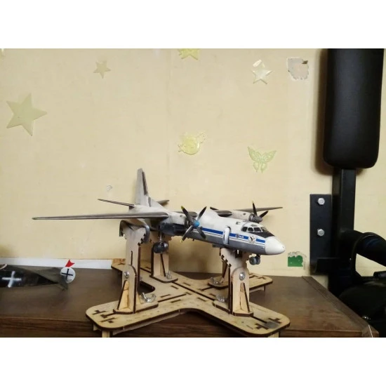 LMG BB-40 - 1/144 - 1/32 Scale Aircraft model assembly, Laser Model Graving