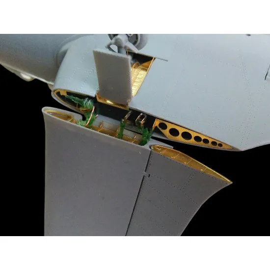 Metallic Details MDR4874 - 1/48 F9F-2 Panther Wing folding mechanism (Trumpeter)