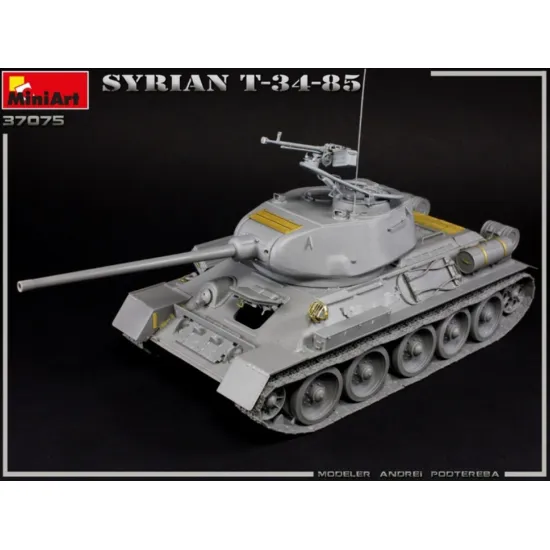 Us Stock Miniart 37075 - 1/35 Scale Syrian T-34/85 Plastic Model Kit Wwii Miniatures