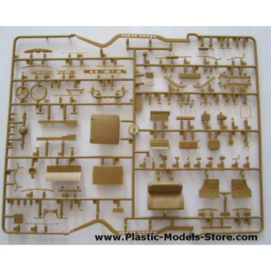 Us Stock Admiral Cabriolet, Wwii German Staff Car Wwii 1/35 Icm 35471