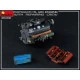 Miniart 35331 - 1/35 Maybach HL 120 engine for Panzer III / IV with repair crew