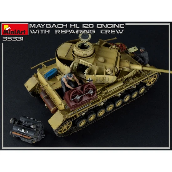 Miniart 35331 - 1/35 Maybach HL 120 engine for Panzer III / IV with repair crew