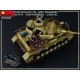 Miniart 35331 - 1/35 Maybach HL 120 engine for Panzer III / IV with repair crew
