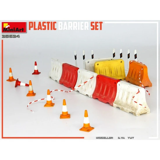 Miniart 35634 - 1/35 PLASTIC BARRIER SET scale model kit