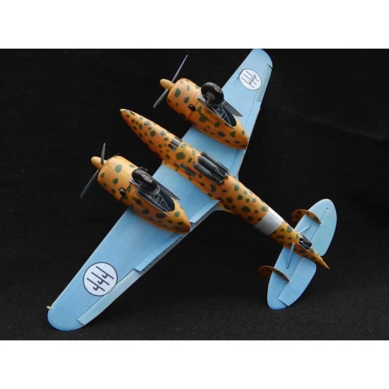 Paper Model Kit Attack aircraft Breda Ba.88 Lince, 1/33 scale Orel 308, Military