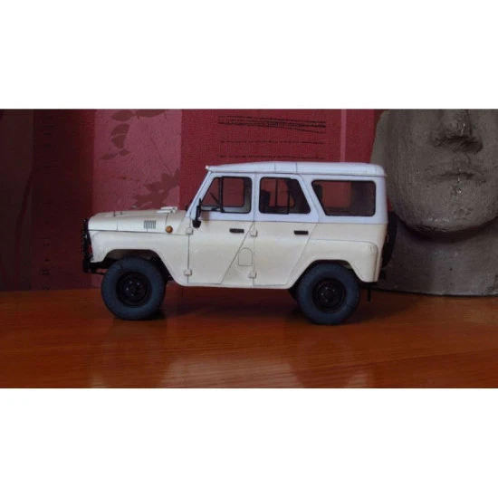 Paper Model Kit UAZ-31514 car, 1/25 scale Orel 311, Car, Ukraine, Russia, 1993