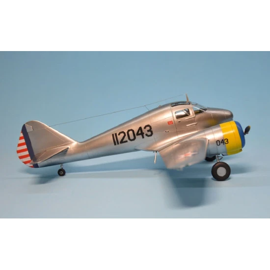 Dora Wings 48043 - 1/48 Curtiss-Wright AT-9 Jeep, scale plastic model kit