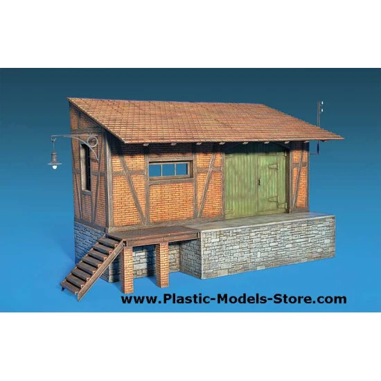 Goods Shed - Railway Storage 1/35 Miniart 35554 Goods Shed - Railway Storage 1/35 Miniart 35554