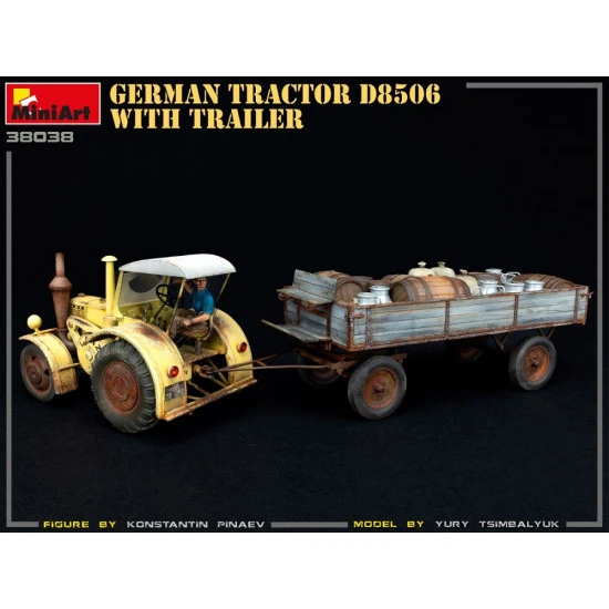 Miniart 38038 - 1/35 German tractor D8506 with trailer scale plastic model kit