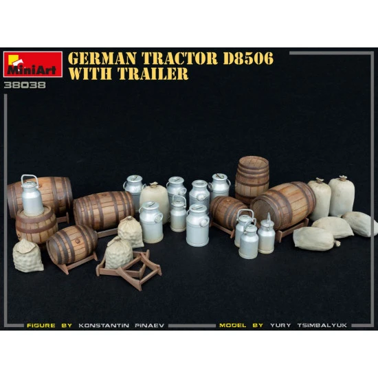 Miniart 38038 - 1/35 German tractor D8506 with trailer scale plastic model kit
