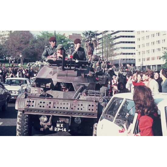 ACE 72455 - 1/72 - AML-60 Mortar Carrier (4x4) scale plastic model kit