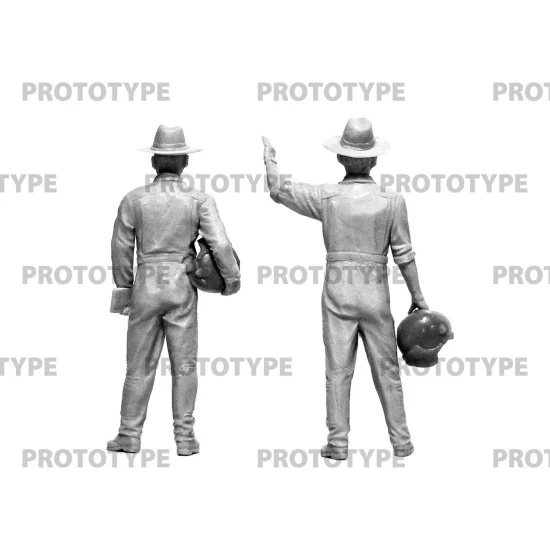 ICM 32114 - 1/32 US Helicopter Pilots (Vietnam War) scale plastic model kit