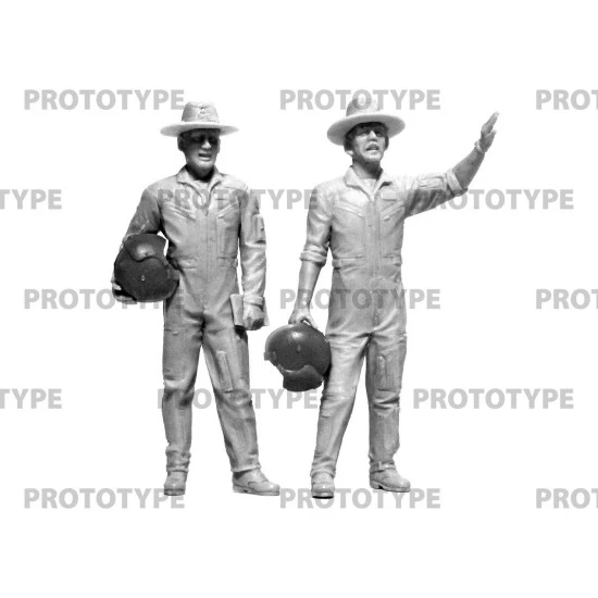 ICM 32114 - 1/32 US Helicopter Pilots (Vietnam War) scale plastic model kit
