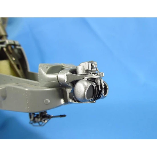 Metallic Details MDR48106 - 1/48 AH-64 Apache. TADS/PNV System Late version