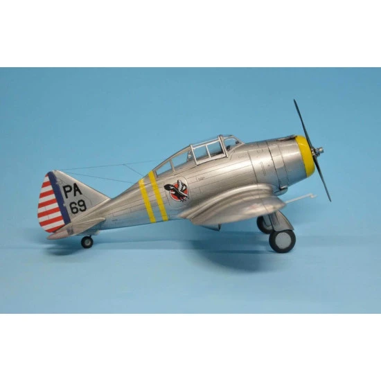 Dora Wings 48012 - 1/48 scale Seversky P-35 plastic model kit aircraft