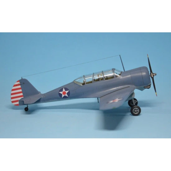 Dora Wings 48041 - 1/48 scale Curtiss-Wright SNC-1 plastic model kit aircraft