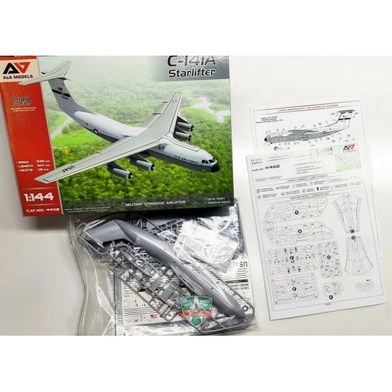 A&A Models 4402 - 1/144 - Lockheed C-141A Starlifter