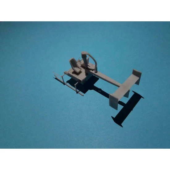 AMP 72-002 - 1/72 Fairey Ultra-light Helicopter scale plastic model kit