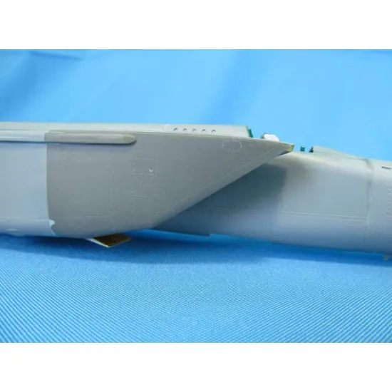 Metallic Details MDR4834 - 1/48 - MiG-25 Air intakes ICM PE & resin parts