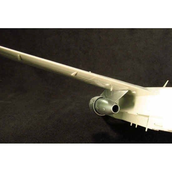 Metallic Details MD4831 - 1/48 - Detailing set for aircraft S-3A Viking. Engines