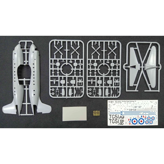 Mikro Mir 144-034 - 1/144 Handley Page Hastings T5 aircraft
