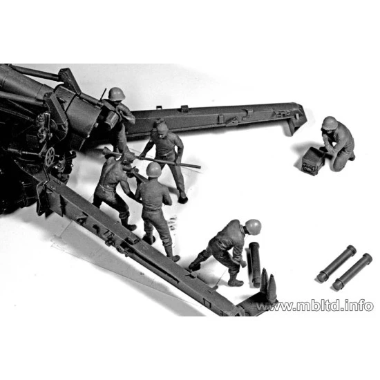 US Artillery Crew 6 fig WWII 1/35 Master Box 3577 US Artillery Crew 6 fig WWII 1/35 Master Box 3577
