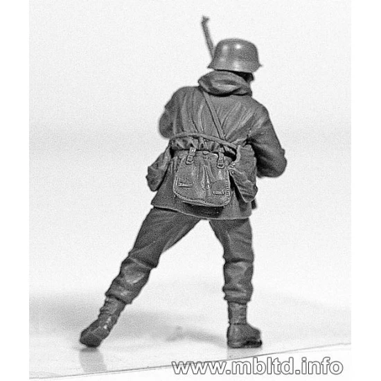 German Infantry. Western Europe. 1944-1945 4 fig WWII 1/35 Master Box 3584