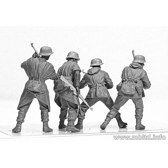 German Infantry. Western Europe. 1944-1945 4 fig WWII 1/35 Master Box 3584