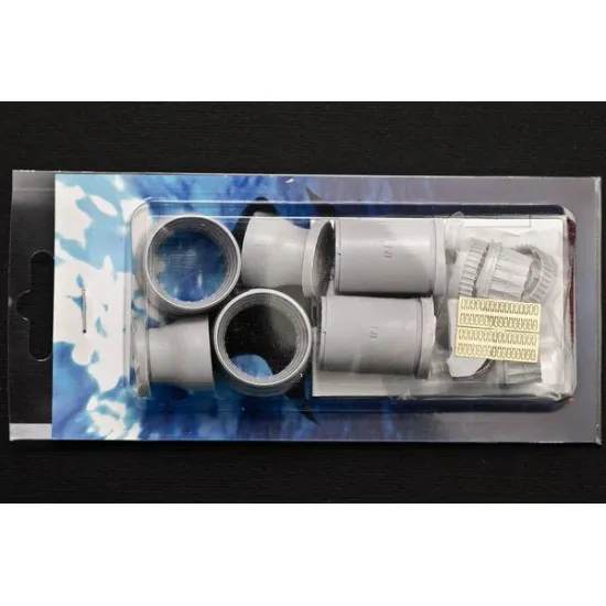 Katran 4817 - 1/48 MIG-31M Foxhound Exhaust Nozzles D-30F6 for HobbyBoss