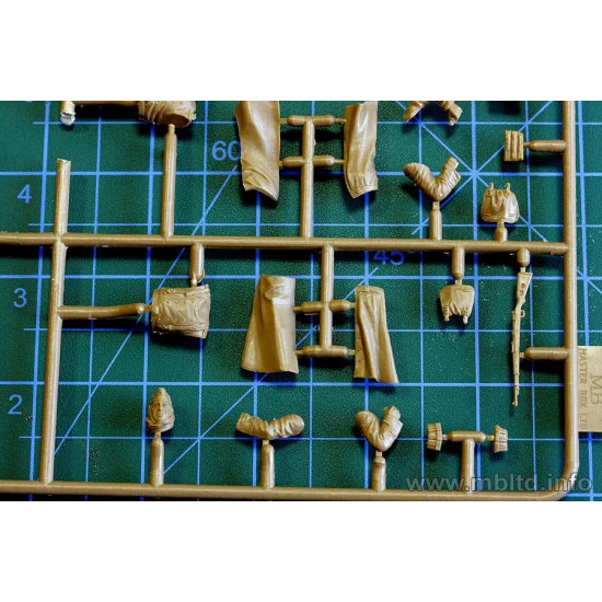 Cold Wind 5 figures 1/35 Master Box 35103