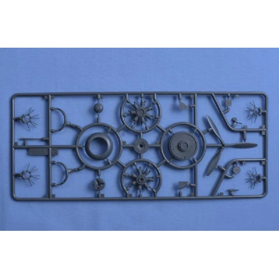 Wingsy kits D5-06 - 1/48 IJA Type 99 Ki-51 Sonia