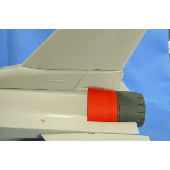 Metallic Details MDR4860 - 1/48 F-16 F100 Engine Afterburner Nozzle Set (Tamiya)