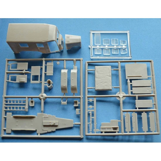 ACE 72579 - 1/72 Funkkraftwagen Kfz.62 (Radio truck) plastic model kit