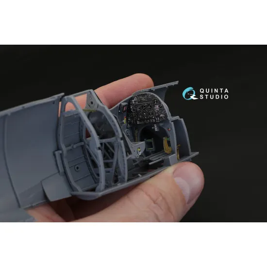 Quinta QD32019 - 1/32 3D-Printed coloured interior Spitfire Mk.VIII (Tamiya)