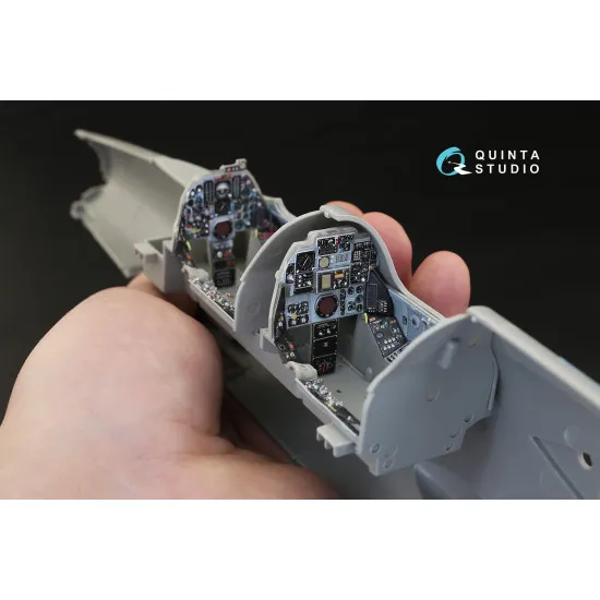 Quinta QD32042 - 1/32 3D-Printed & coloured Interior for F-105G (Trumpeter kit)