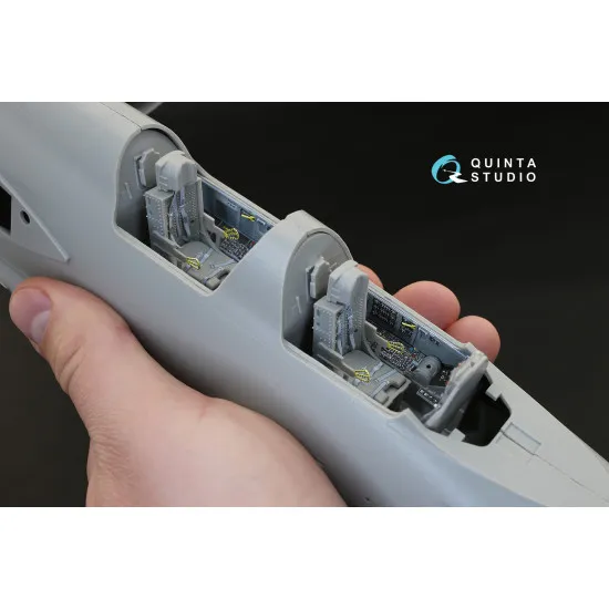 Quinta QD32042 - 1/32 3D-Printed & coloured Interior for F-105G (Trumpeter kit)