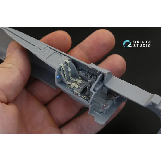 Quinta QD32061 - 1/32 3D-Printed colored interior for FW 190D-9 (Hasegawa)