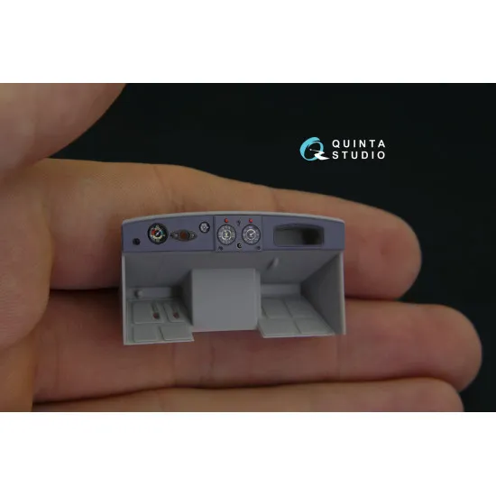 Quinta QD35024 - 1/35 3D-Printed Interior for Opel Blitz (Cyber-hobby/Dragon kit)