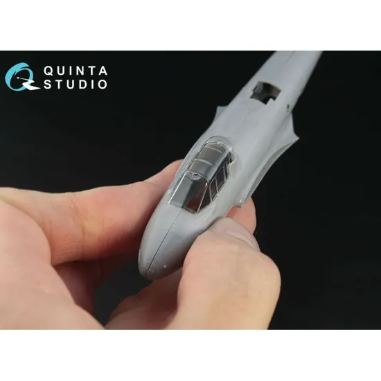 Quinta QC72001 - 1/72 vacuformed clear canopy for Pe-2 (7283 Zvezda kit)