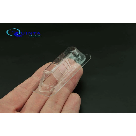 Quinta studio's QC48011 - 1/48 Vacuformed clear canopy for Pe-2 (Zvezda kits)