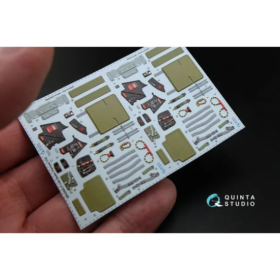 Quinta studio's QR32003 - 1/32 GRU-7A ejection seats for F-14A (2pcs) Tamiya kit