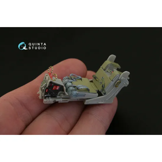 Quinta studio's QR32003 - 1/32 GRU-7A ejection seats for F-14A (2pcs) Tamiya kit