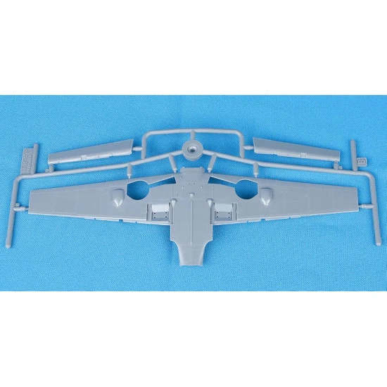 Wingsy Kits D5-10 - 1/48 Aircraft Messerschmitt Bf 109E-4 D5-10 scale model