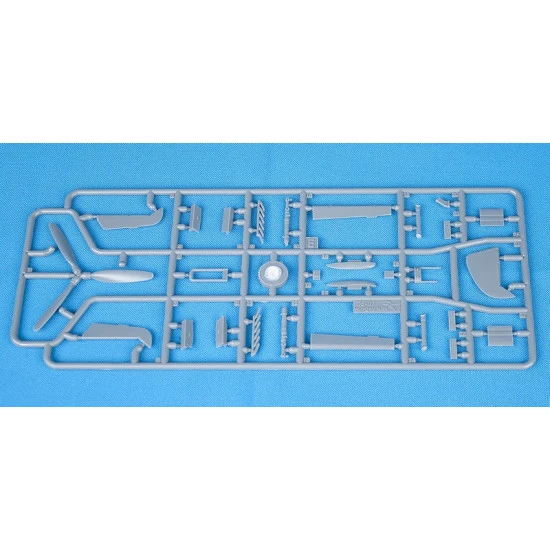 Wingsy Kits D5-10 - 1/48 Aircraft Messerschmitt Bf 109E-4 D5-10 scale model