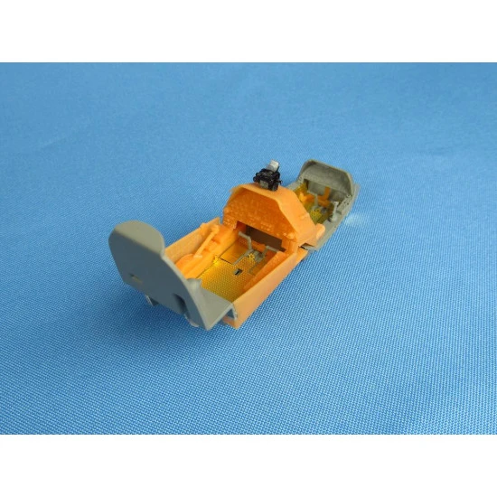 Metallic Details MDR3219 - 1/32 Bell AH-1G Cobra. Interior, Photoetch, 3D-printed for ICM model kit