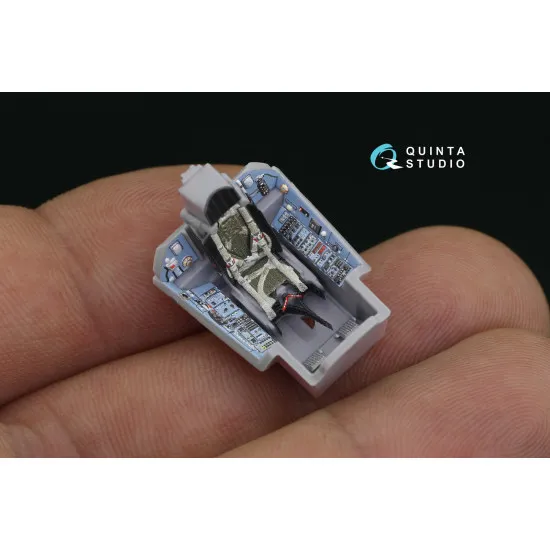 Quintas studio QD72033 - 1/72 Su-33 3D-Printed & Coloured interior on Decal paper (Zvezda)