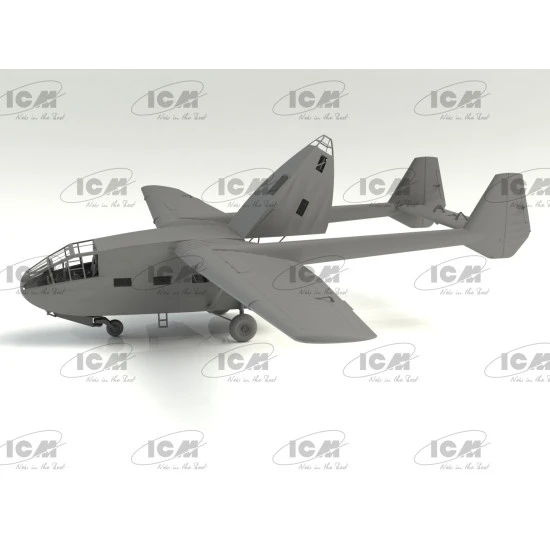 ICM 48225 - 1/48 Gotha Go 242B WWII German Landing Glider, scale plastic model kit